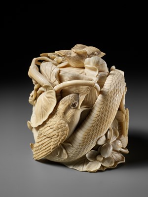 Lot 272 - TANAKA REIGYOKU: A FINE IVORY TUSK BOX AND COVER DEPICTING A SNAKE EATING A SPARROW