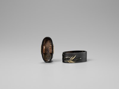 Lot 99 - IWAMOTO RYOKAN: A FINE IWAMOTO SCHOOL SHAKUDO AND GOLD FUCHI AND KASHIRA WITH AQUATIC LIFE