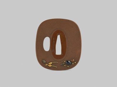 Lot 302 - GOTO SHINJO: A FINE GOTO SCHOOL SUAKA TSUBA WITH GOKOKU
