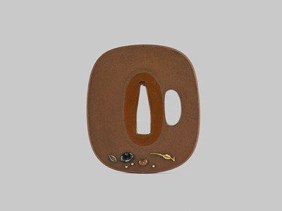 Lot 302 - GOTO SHINJO: A FINE GOTO SCHOOL SUAKA TSUBA WITH GOKOKU