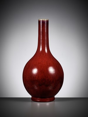 Lot 105 - A SUPERB LANGYAO BOTTLE VASE, CHANGJINGPING, CHINA, 18TH CENTURY