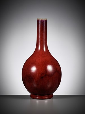 Lot 105 - A SUPERB LANGYAO BOTTLE VASE, CHANGJINGPING, CHINA, 18TH CENTURY