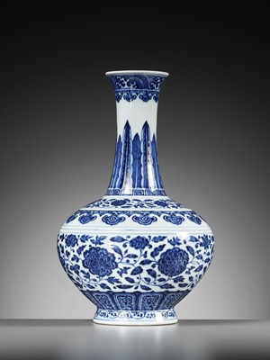 Lot 277 - A BLUE AND WHITE ‘MING-STYLE’ BOTTLE VASE, QIANLONG MARK AND PERIOD