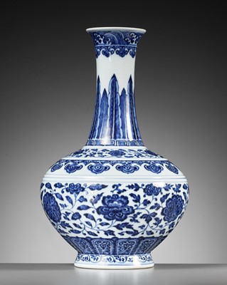 Lot 277 - A BLUE AND WHITE ‘MING-STYLE’ BOTTLE VASE, QIANLONG MARK AND PERIOD