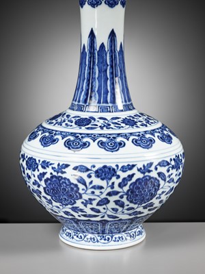 Lot 277 - A BLUE AND WHITE ‘MING-STYLE’ BOTTLE VASE, QIANLONG MARK AND PERIOD