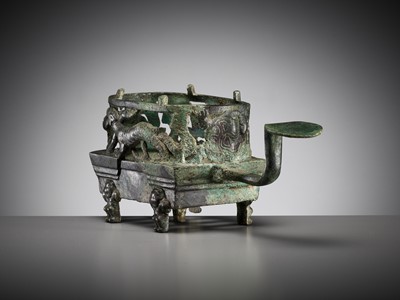 Lot 102 - A ‘FOUR AUSPICIOUS BEASTS’ (SI XIANG) BRONZE BRAZIER, HAN DYNASTY, CHINA, 206 BC-220 AD