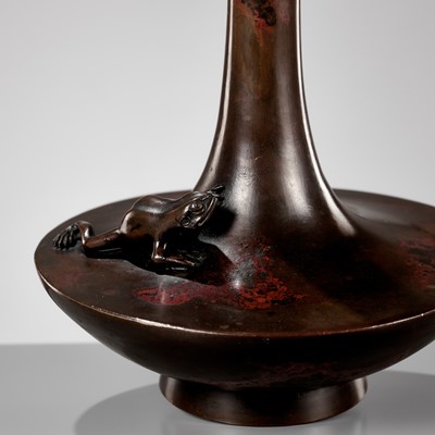 Lot 265 - A LARGE BRONZE VASE APPLIED WITH A FROG