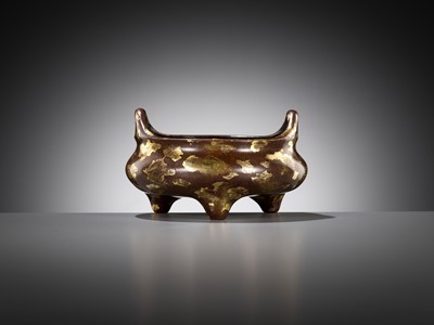 Lot 162 - A GOLD-SPLASHED BRONZE BOMBÉ CENSER, YUTANG QINGWAN MARK, CHINA, 17TH-18TH CENTURY