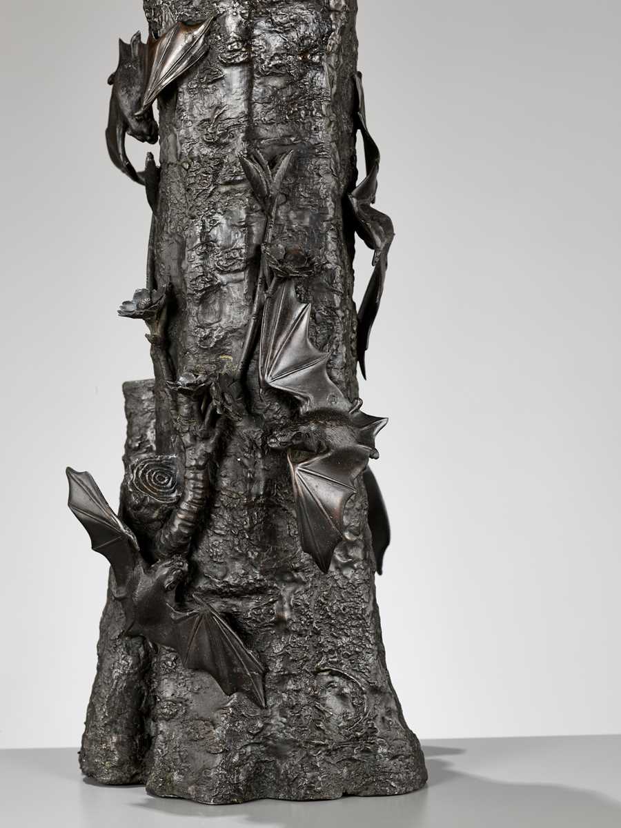 Lot 106 - A LARGE BRONZE VASE IN THE FORM OF A PRUNUS TREE WITH FIVE BATS