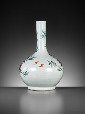 Lot 253 - A FAMILLE ROSE ‘NINE PEACHES’ BOTTLE VASE, QING DYNASTY