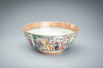 A CHINESE EXPORT FAMILLE ROSE ‘FIGURAL’ PORCELAIN PUNCH BOWL, QIANLONG