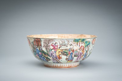 A CHINESE EXPORT FAMILLE ROSE ‘FIGURAL’ PORCELAIN PUNCH BOWL, QIANLONG