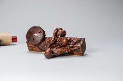 Lot 264 - A FINE AND LARGE WOOD OKIMONO OF ONO NO KOMACHI