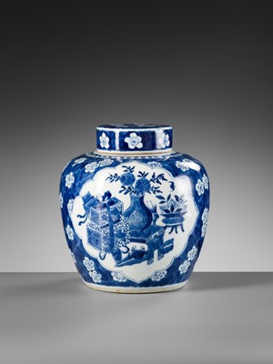 Lot 245 - A BLUE AND WHITE ‘HUNDRED ANTIQUES’ GINGER JAR AND COVER, 18TH – 19TH CENTURY
