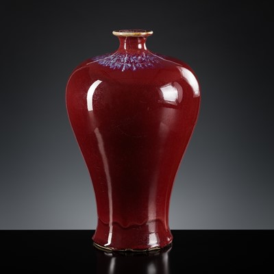 Lot 286 - A FLAMBÉ-GLAZED VASE, MEIPING, LATE QING DYNASTY TO REPUBLIC PERIOD