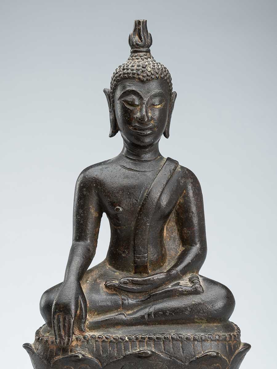 Lot 1413 - A BRONZE FIGURE OF BUDDHA SHAKYAMUNI