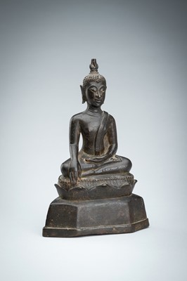 Lot 1413 - A BRONZE FIGURE OF BUDDHA SHAKYAMUNI