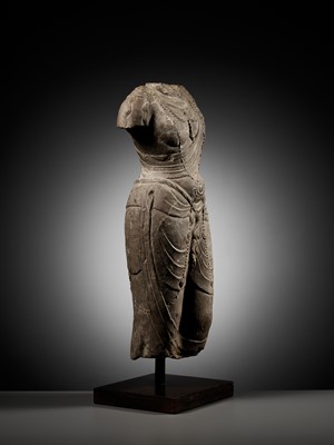 Lot 171 - A LIMESTONE TORSO OF A BODHISATTVA, TANG DYNASTY