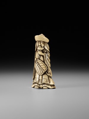 Lot 284 - AN ANTLER NETSUKE OF A DUTCHMAN