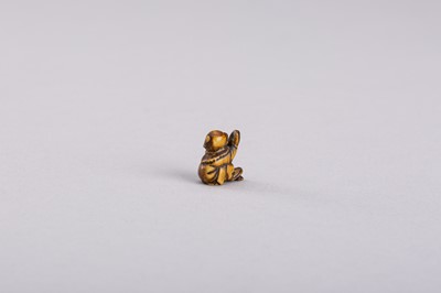 Lot 382 - A MARINE IVORY OJIME OF A KARAKO, 19th CENTURY