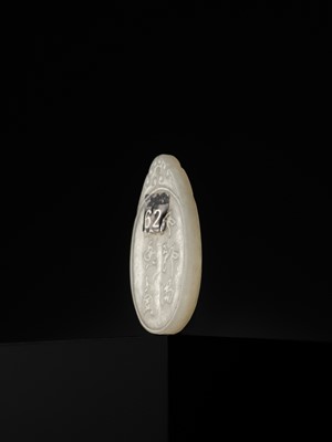 A WHITE JADE MINIATURE PENDANT, SIGNED ZIGANG, 18TH CENTURY