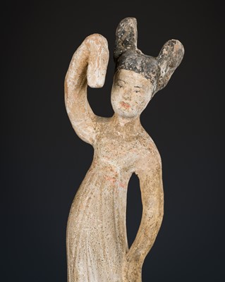 Lot 434 - A PAINTED POTTERY FIGURE OF A DANCING LADY, TANG DYNASTY