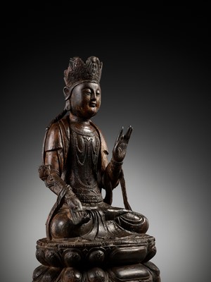 Lot 70 - A LACQUERED WOOD FIGURE OF GUANYIN, MING DYNASTY