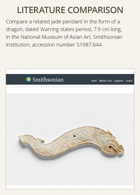 Lot 429 - A PALE AND DARK GRAY JADE ‘DOUBLE-DRAGON’ PENDANT, WARRING STATES PERIOD