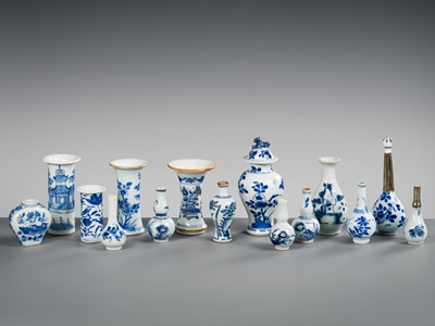 Lot 558 - A GROUP OF 15 MINIATURE BLUE AND WHITE VESSELS, QING DYNASTY