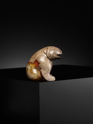 Lot 22 - AN EXCEPTIONAL YELLOW JADE FIGURE OF A BEAR, HUANGXIONG, HAN DYNASTY, CHINA, 202 BC – 220 AD