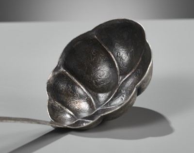 Lot 158 - A LARGE AND FINE SILVER LADLE, TANG DYNASTY