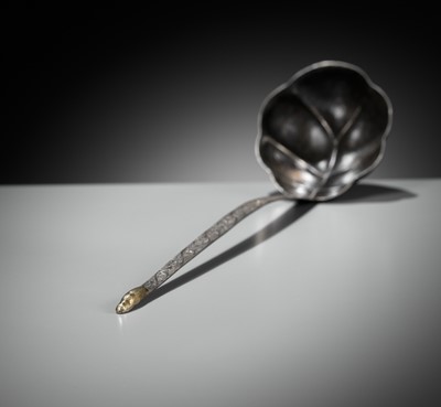 Lot 158 - A LARGE AND FINE SILVER LADLE, TANG DYNASTY