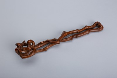 Lot 715 - A ROOT WOOD RUYI SCEPTER, 19TH CENTURY