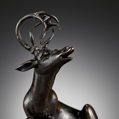 Lot 114 - A BRONZE ‘DEER’ WATERDROPPER, LATE MING TO EARLY QING DYNASTY