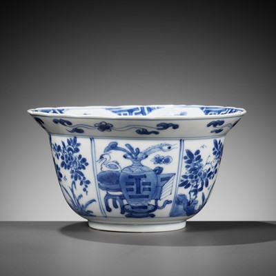 Lot 892 - A BLUE AND WHITE ‘KLAPMUTS’ BOWL, KANGXI PERIOD