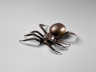 Lot 107 - A VERY RARE BRONZE JIZAI (ARTICULATED) OKIMONO OF A SPIDER