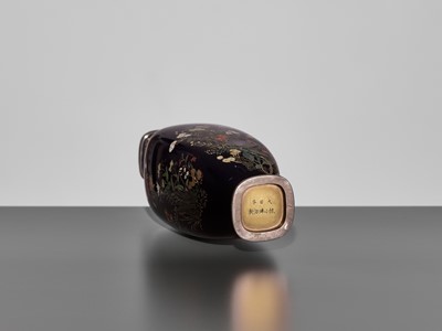Lot 123 - HAYASHI KODENJI: A FINE CLOISONNÉ ENAMEL VASE