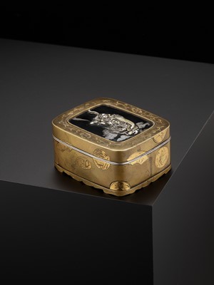 Lot 111 - A FINE MIXED METAL BOX AND COVER DEPICTING HANDAKA SONJA