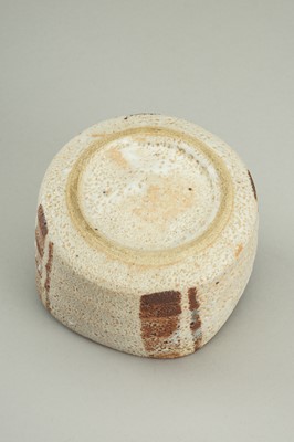 Lot 152 - A FINE PAIR OF SHINO GLAZED CERAMIC CHAWAN