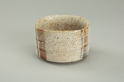 Lot 152 - A FINE PAIR OF SHINO GLAZED CERAMIC CHAWAN