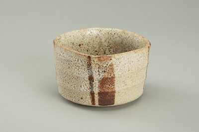 Lot 152 - A FINE PAIR OF SHINO GLAZED CERAMIC CHAWAN