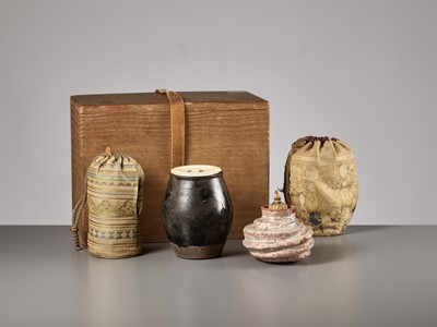 Lot 128 - A RARE PAIR OF RAKU CHAIRE (TEA CADDIES)