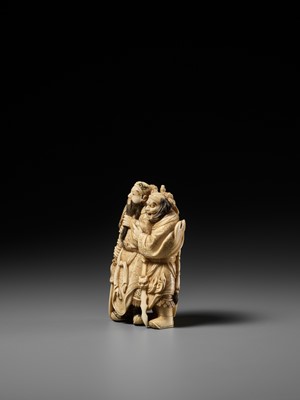 Lot 173 - OTOKAWA YASUCHIKA: A FINE WALRUS TUSK OKIMONO OF KAN’U AND CHOHI