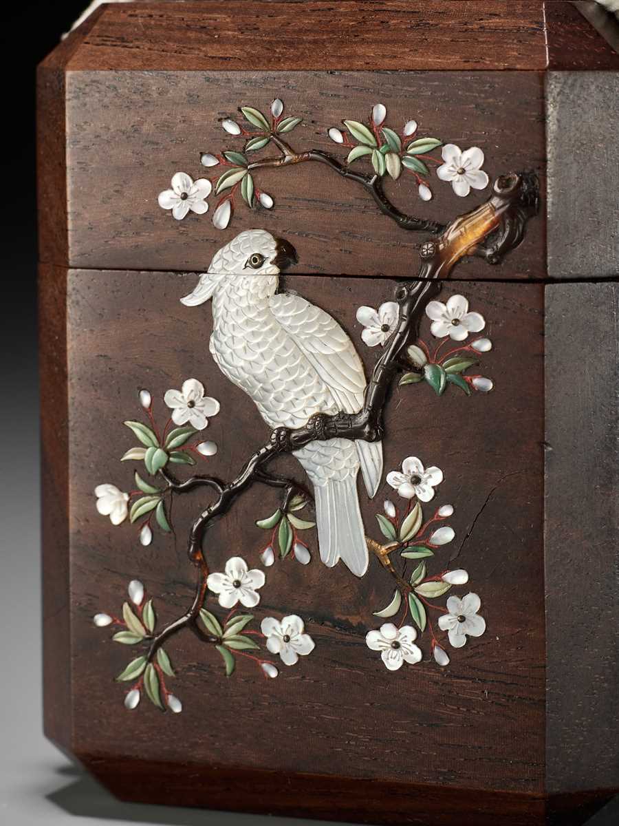 Lot 60 - SANDOKU: A SUPERB SHIBAYAMA INLAID SINGLE-CASE WOOD INRO WITH A COCKATOO AND BUTTERFLIES