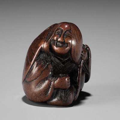 Lot 389 - A FINE NAGOYA SCHOOL WOOD NETSUKE OF ONO NO KOMACHI