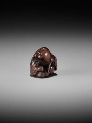 Lot 389 - A FINE NAGOYA SCHOOL WOOD NETSUKE OF ONO NO KOMACHI