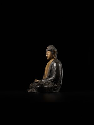 Lot 171 - A GILT-LACQUERED TERRACOTTA FIGURE OF AMIDA NYORAI