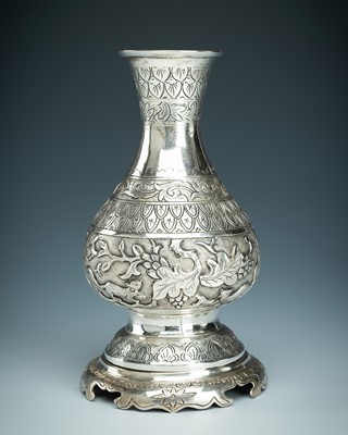 Lot 983 - A TALL SILVER BALUSTER VASE AND STAND