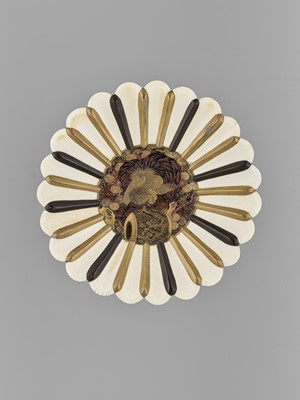 A LACQUERED WOOD AND IVORY FOOTED DISH PLATE