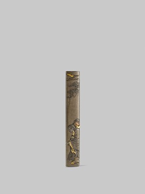 Lot 307 - HAMANO YASUYUKI: A FINE HAMANO SCHOOL SHIBUICHI KOZUKA DEPICTING KANZAN AND JITTOKU ON A MOONLIT NIGHT